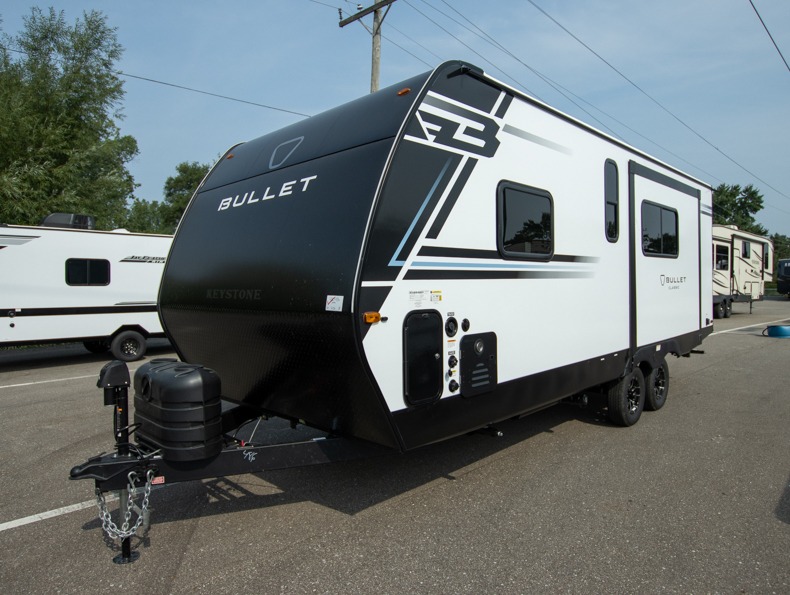 2026 Keystone Bullet Classic Single Axle 21RKC Sin, $ 32,986