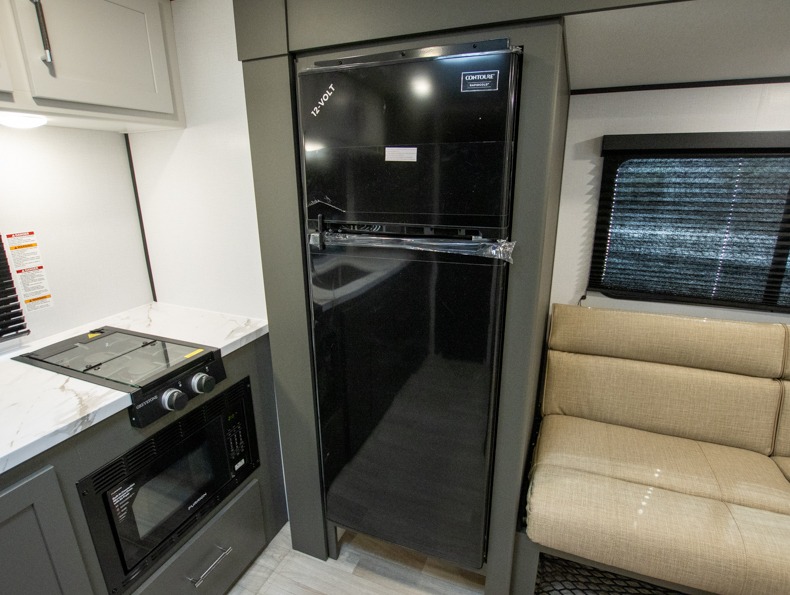 2026 Keystone Bullet Classic Single Axle 21RKC Sin, $ 32,986