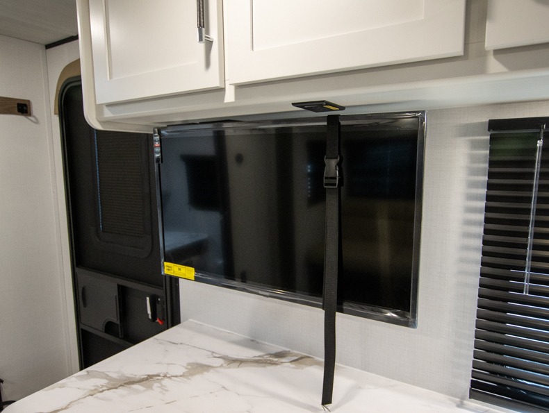 2026 Keystone Bullet Classic Dual Axle 26BHC Dual , $ 35,094