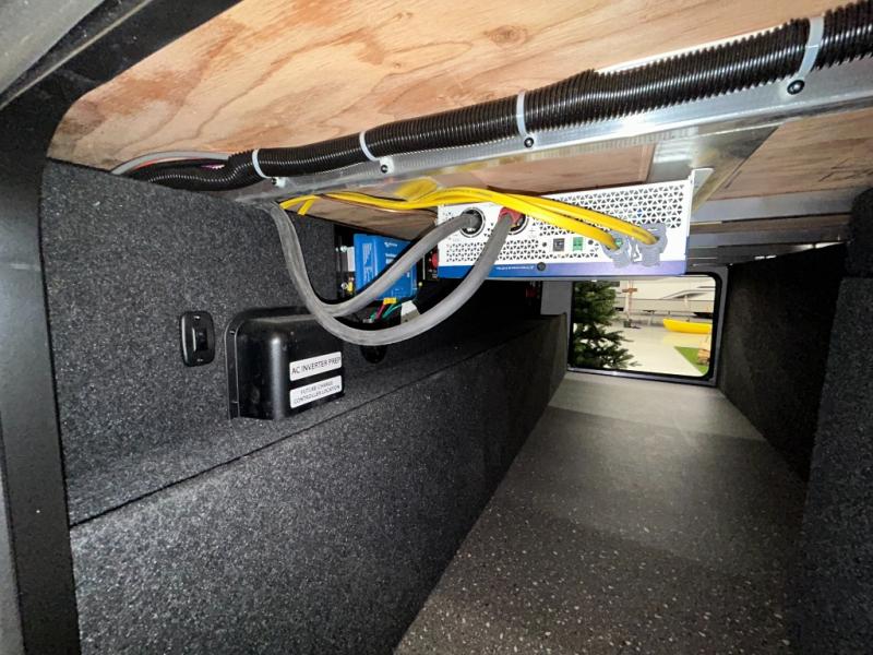 2025 Keystone Cougar Half-Ton (Travel Trailer) 25M, $ 49,990