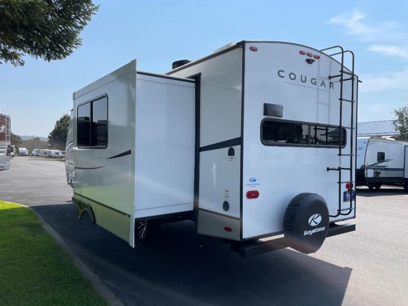 2025 Keystone Cougar Half-Ton (Travel Trailer) 25M, $ 49,990