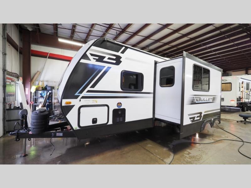 2025 Keystone Bullet Crossfire 2290BH, $ 37,546