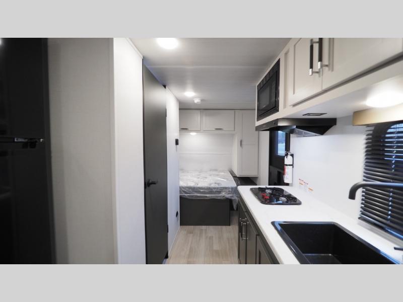 2025 Keystone Bullet Classic (East) 1900RD, $ 25,021