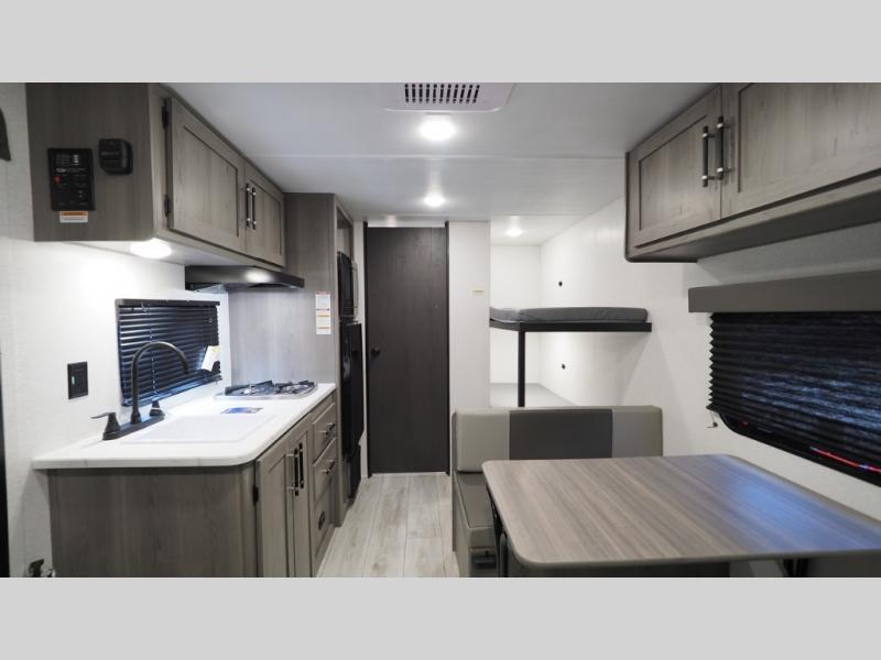 2025 Keystone Hideout Sport (Single Axle) 175BH, $ 19,846