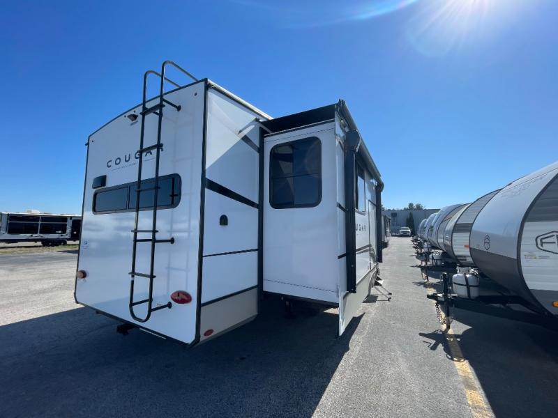 2025 Keystone Cougar Half-Ton (Fifth Wheel) 26RKE, $ 66,631
