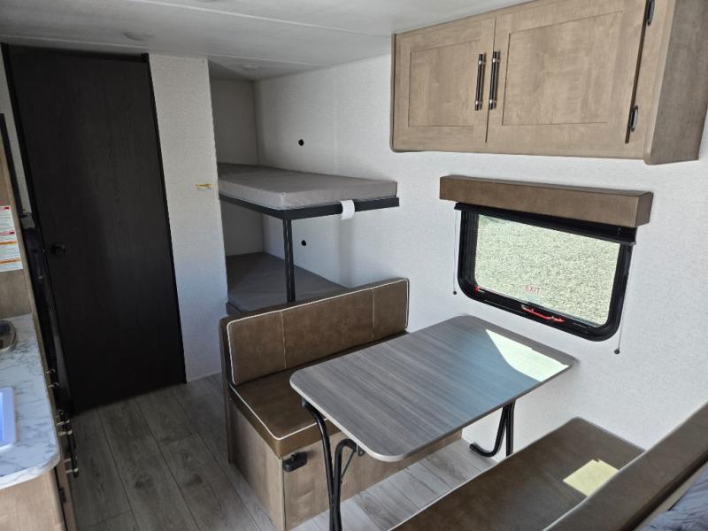 2025 Keystone Springdale Classic Single 1800BH, $ 19,990