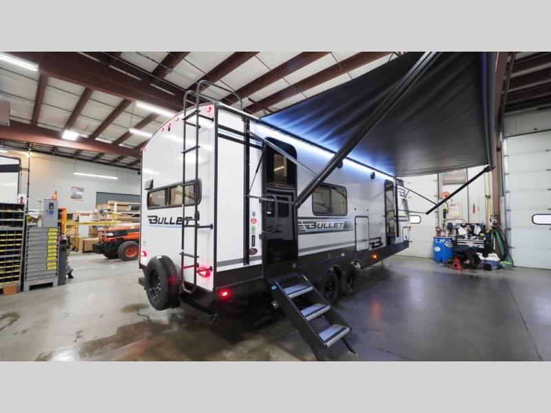 2025 Keystone Bullet Crossfire 245RKS, $ 40,164