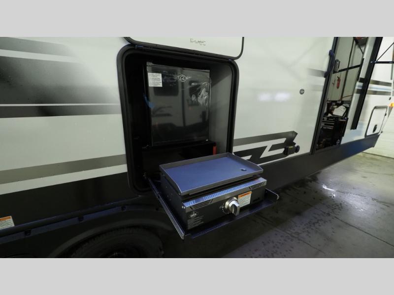 2025 Keystone Bullet Crossfire 245RKS, $ 40,164