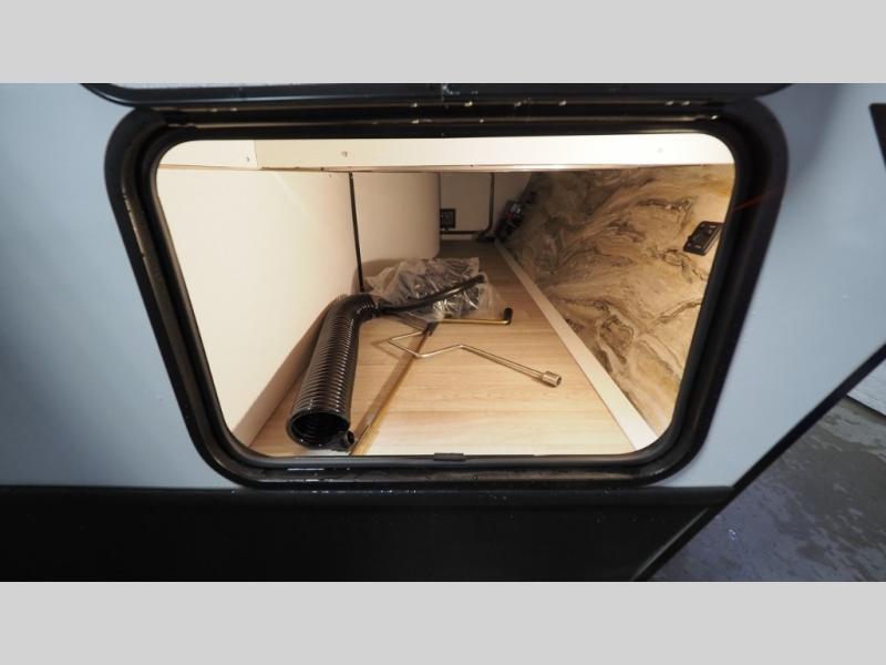 2025 Keystone Bullet Crossfire 245RKS, $ 40,164