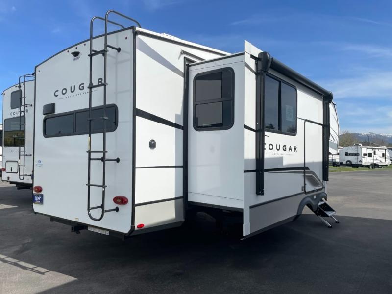 2025 Keystone Cougar Half-Ton (Fifth Wheel) 26RKE, $ 59,990