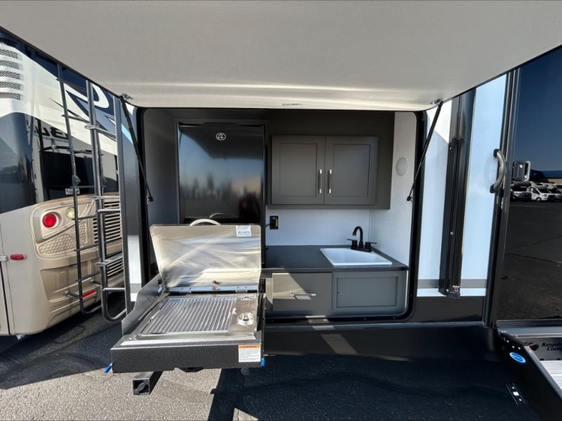 2025 Keystone Bullet (East) 330BKQ, $ 49,990