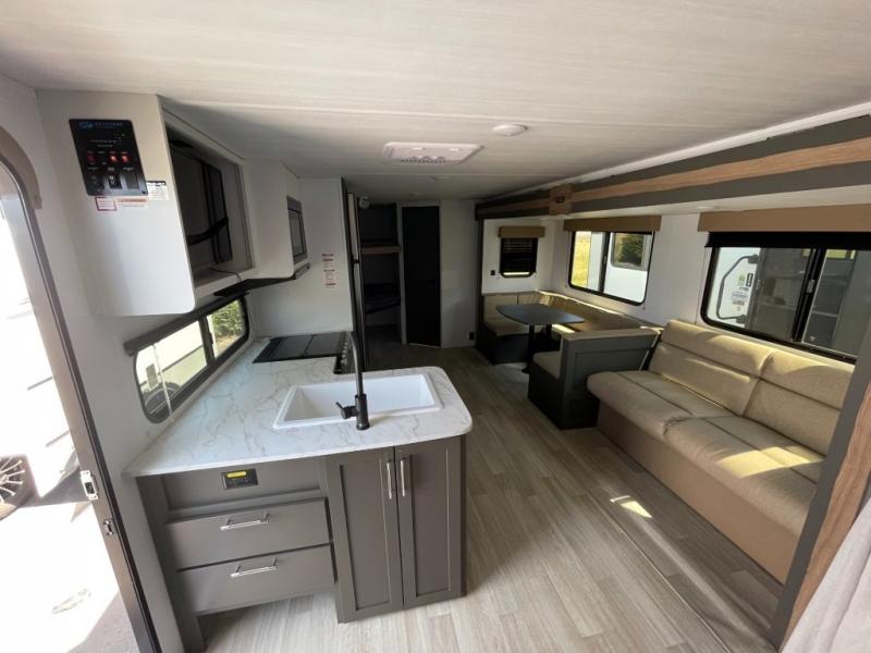 2025 Keystone Bullet Classic (West) 2640BHWE, $ 33,990