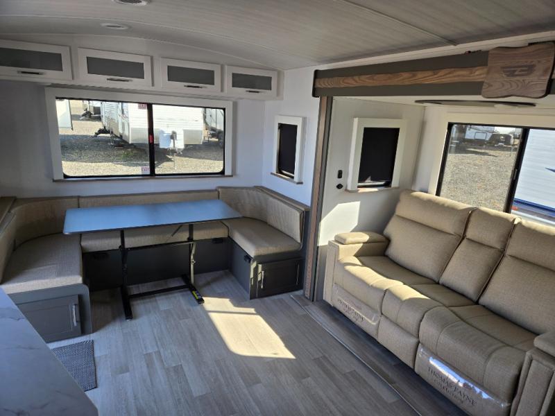 2025 Keystone Bullet Crossfire (Double-Axle - West, $ 36,990