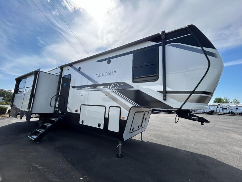 2025 Keystone Montana High Country 325RK, $ 98,990