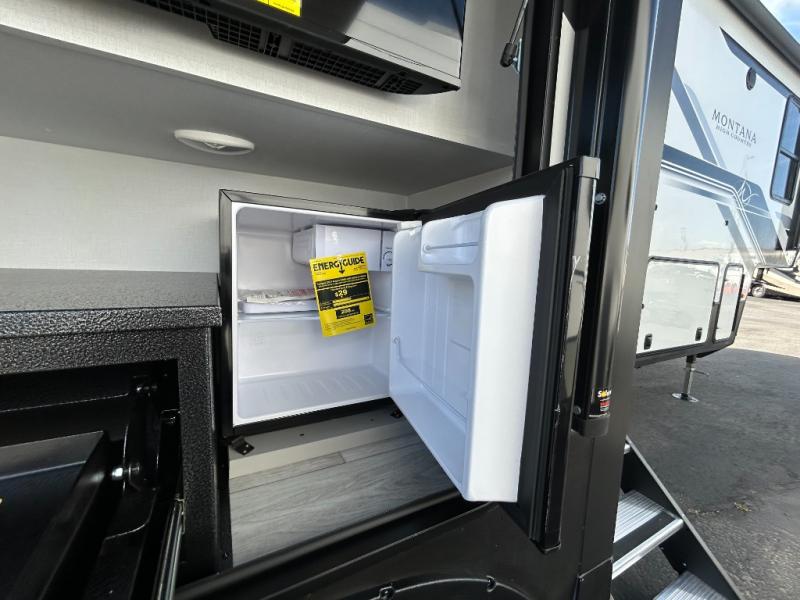 2025 Keystone Montana High Country 325RK, $ 98,990