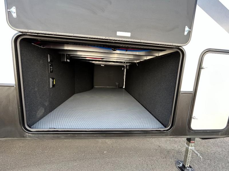 2025 Keystone Montana High Country 325RK, $ 98,990