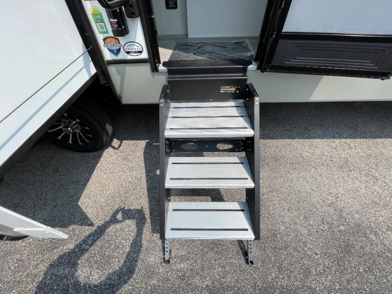 2025 Keystone Cougar Half-Ton (Travel Trailer - Ea, $ 56,326