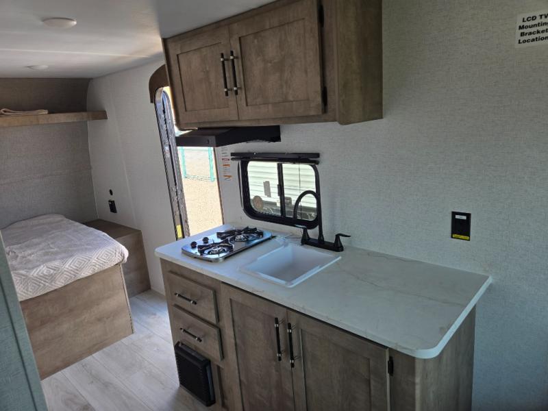 2025 Keystone Springdale Classic Single 1750RD, $ 19,990