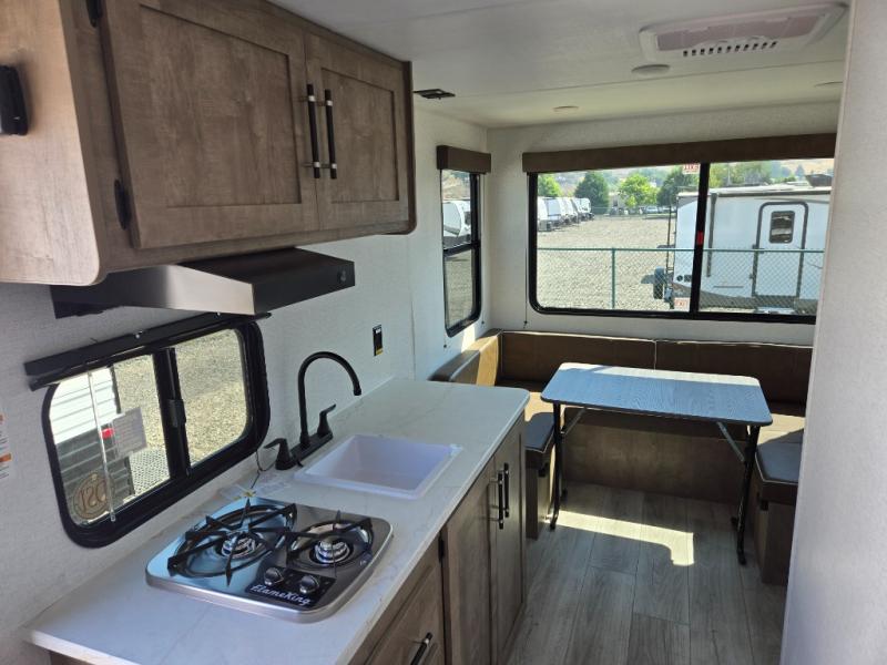 2025 Keystone Springdale Classic Single 1750RD, $ 19,990