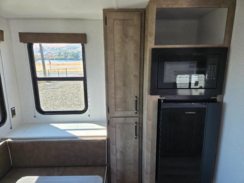 2025 Keystone Springdale Classic Single 1750RD, $ 19,990