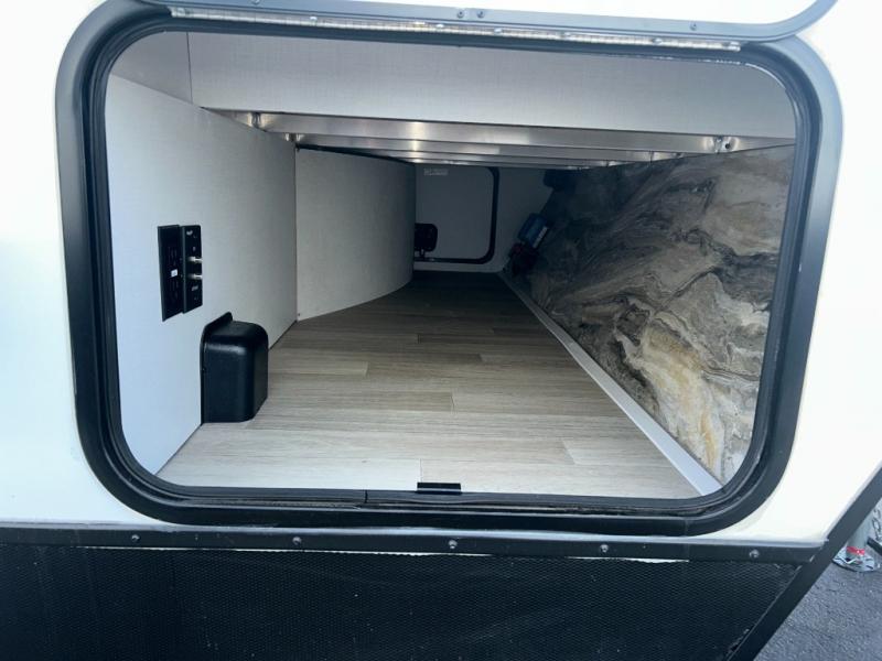 2025 Keystone Bullet Crossfire 287RLSWE, $ 47,990