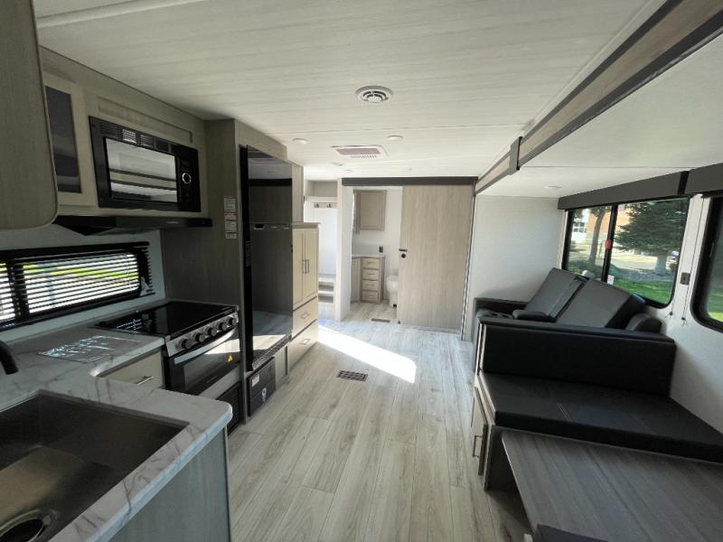 2025 Keystone Springdale 240RBWE, $ 32,990