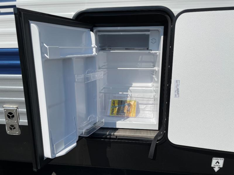 2025 Keystone Springdale 240RBWE, $ 32,990