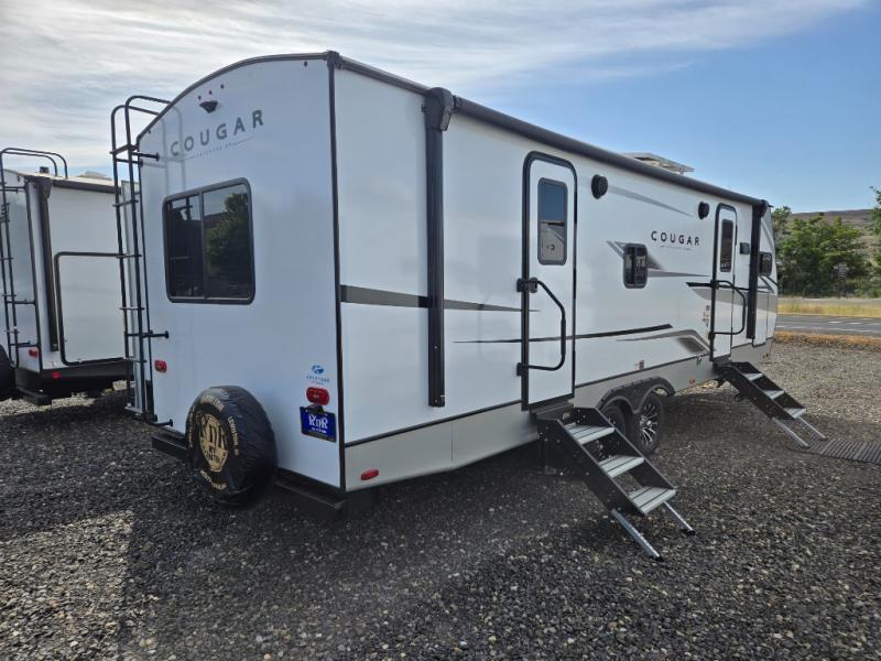 2025 Keystone Cougar Half-Ton (Travel Trailer) 25F, $ 53,990