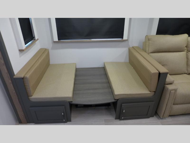 2025 Keystone Bullet Crossfire 260RBS, $ 47,379