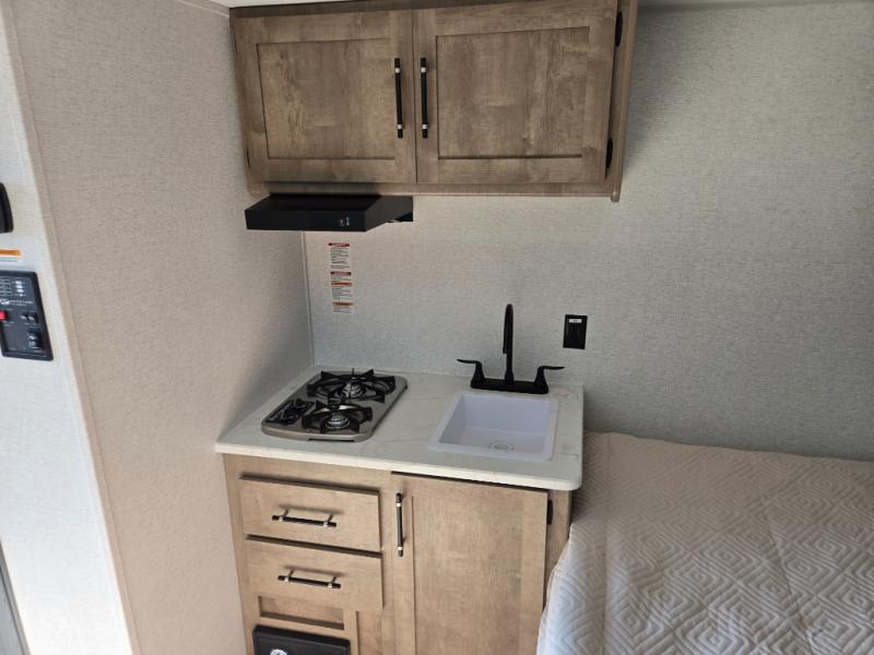 2025 Keystone Springdale Classic Single 1400RE, $ 15,990