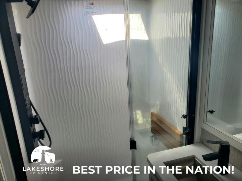 2025 Keystone Montana 3941FO, $ 130,403