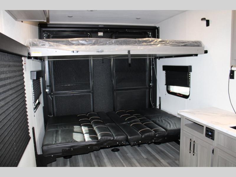 2025 Keystone Raptor Carbon Aluminum 29WFO, $ 29,990