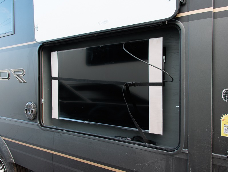 2025 Keystone Raptor 441, $ 177,984