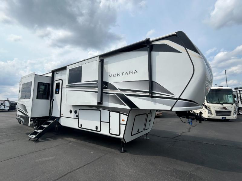 2025 Keystone Montana 3901RK, $ 105,990