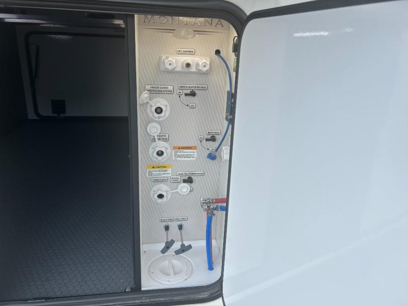 2025 Keystone Montana 3901RK, $ 105,990