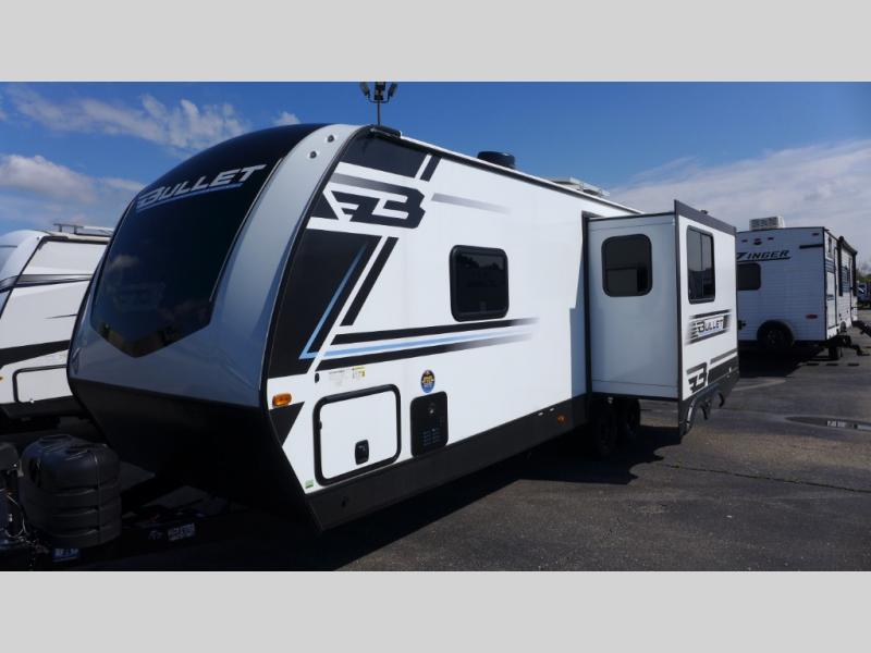 2025 Keystone Bullet Crossfire 245RKS, $ 40,164