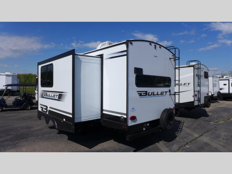 2025 Keystone Bullet Crossfire 245RKS, $ 40,164