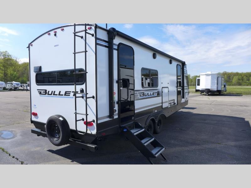 2025 Keystone Bullet Crossfire 245RKS, $ 40,164