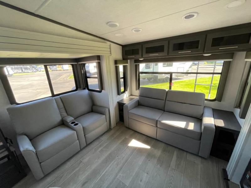 2025 Keystone Cougar Half-Ton (Fifth Wheel) 29RLI, $ 65,990