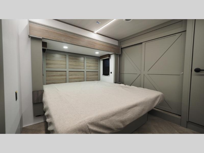 2025 Keystone Sprinter 3210RLS, $ 75,887