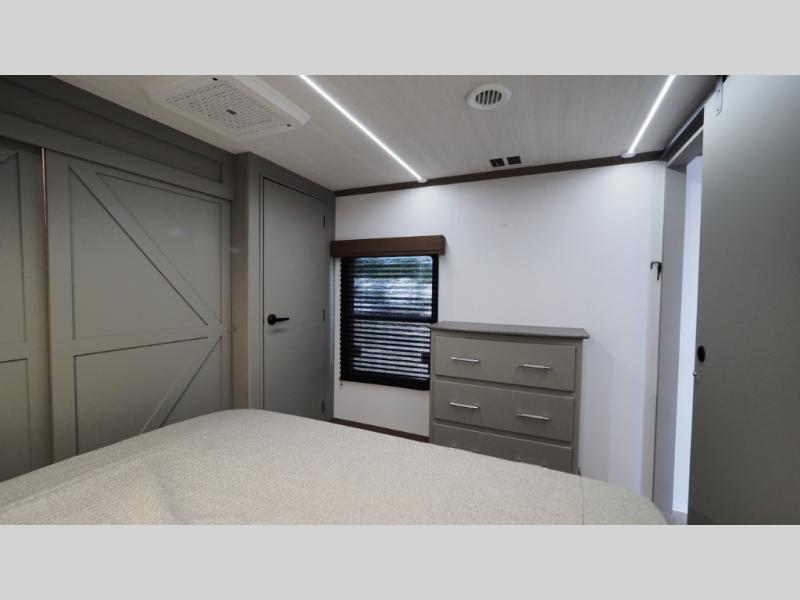 2025 Keystone Sprinter 3900DBL, $ 88,015