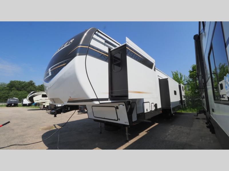2025 Keystone Sprinter 3900DBL, $ 88,015
