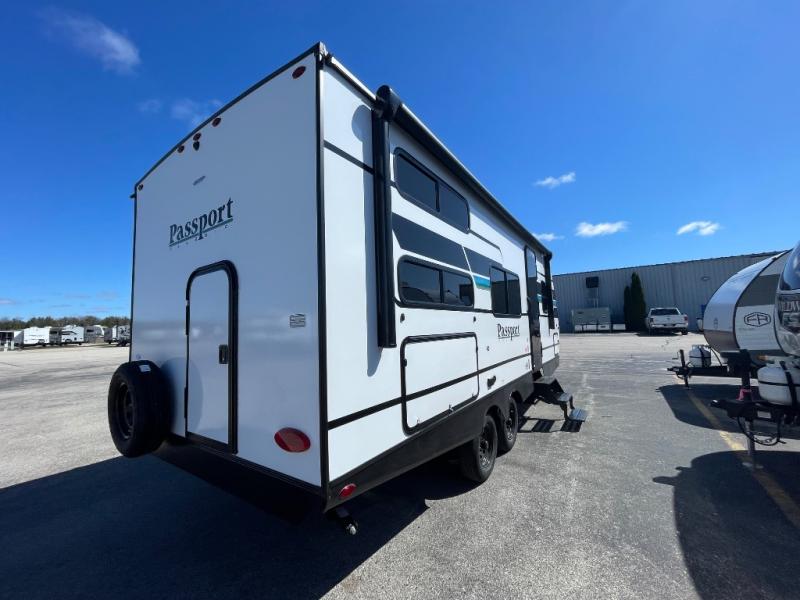 2025 Keystone Passport Classic 214BH, $ 21,990