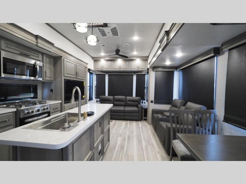 2025 Keystone Retreat 39FSRL, $ 80,941