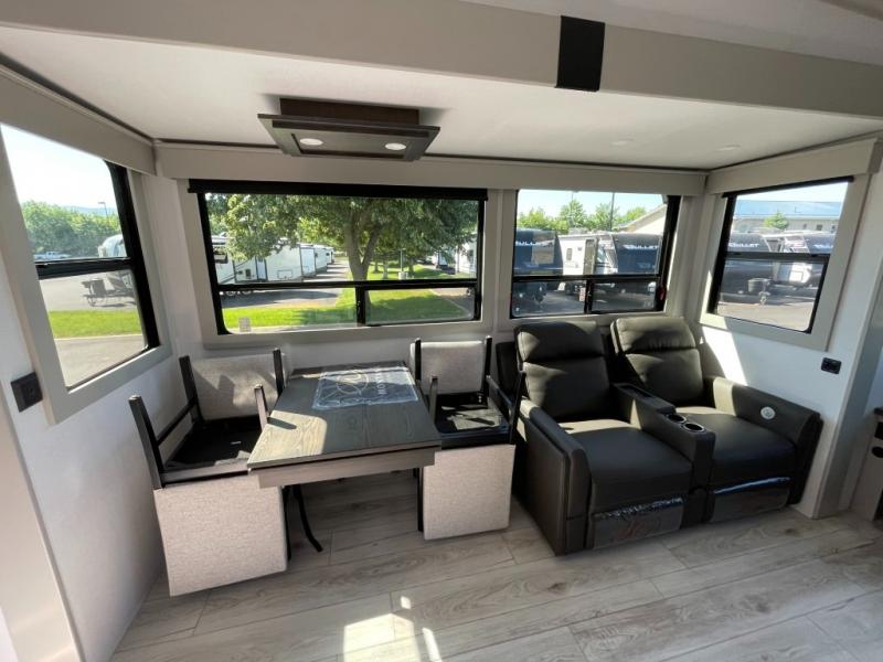 2025 Keystone Montana High Country 295RL, $ 79,990