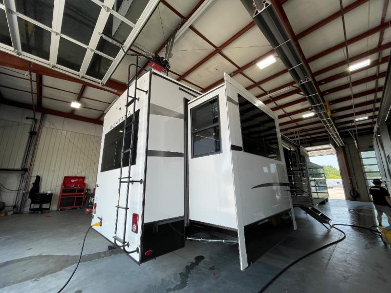 2025 Keystone Montana 3532SP, $ 123,878