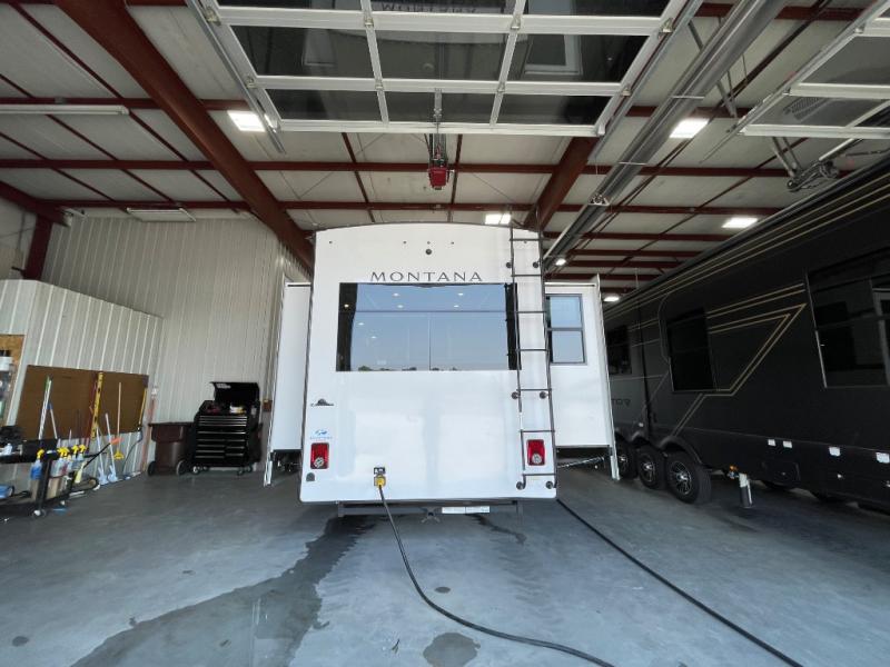 2025 Keystone Montana 3532SP, $ 123,878