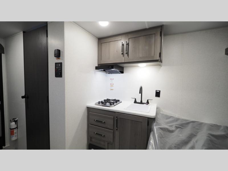 2025 Keystone Hideout Sport (Single Axle) 140RE, $ 12,990