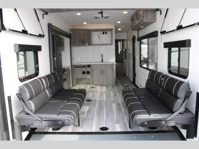 2025 Keystone Raptor Carbon Aluminum 30WFO, $ 32,990