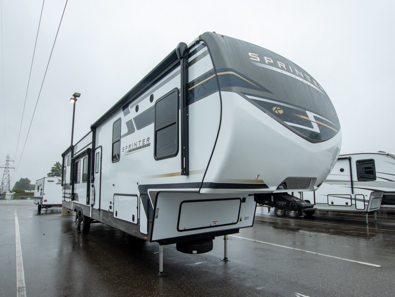 2025 Keystone Sprinter 3900DBL, $ 88,015